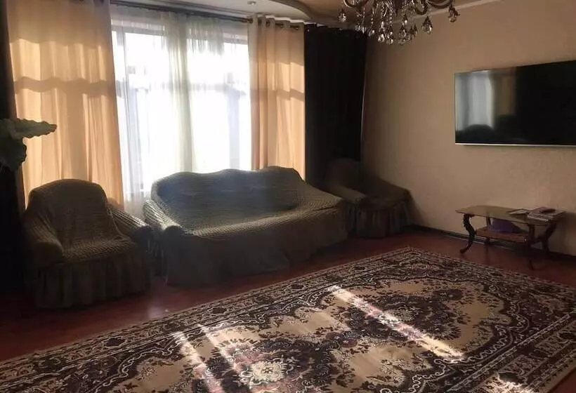 پانسیون Vstrecha