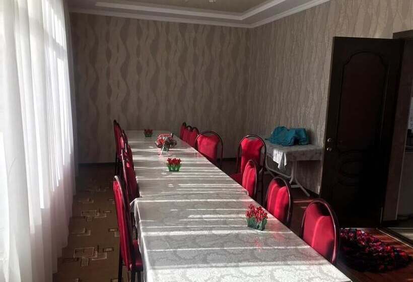 پانسیون Vstrecha