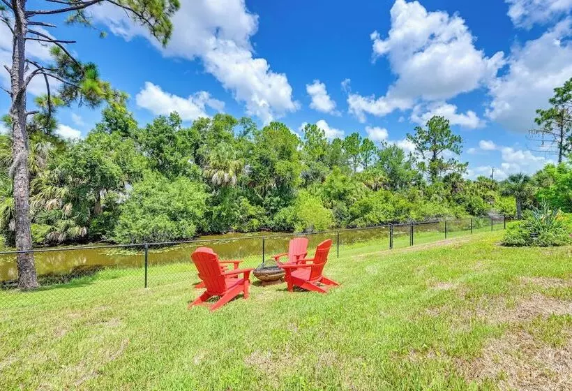 Saltwater Pool & Game Room: Gulf Coast Retreat