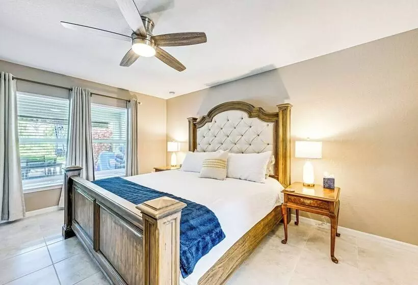 Saltwater Pool & Game Room: Gulf Coast Retreat