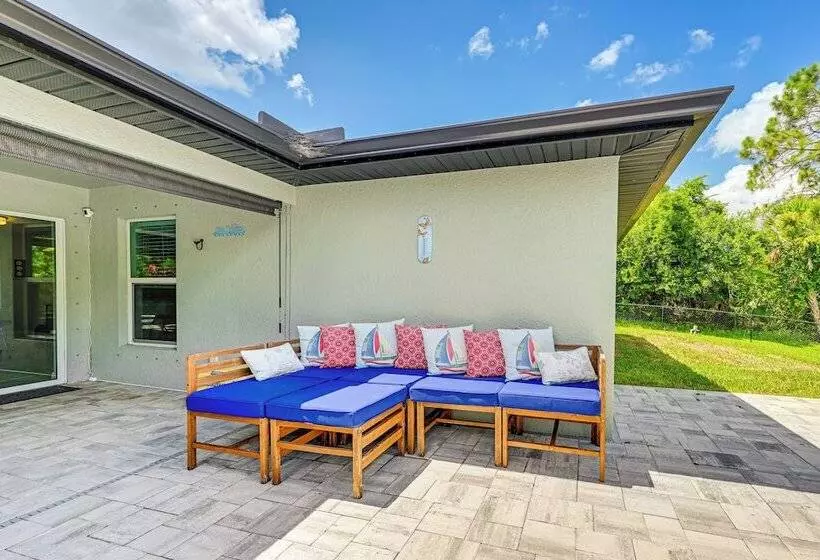 Saltwater Pool & Game Room: Gulf Coast Retreat