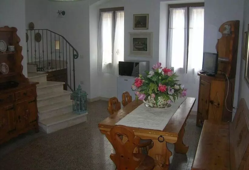 Ec B&b La Bicocca Iun S1733