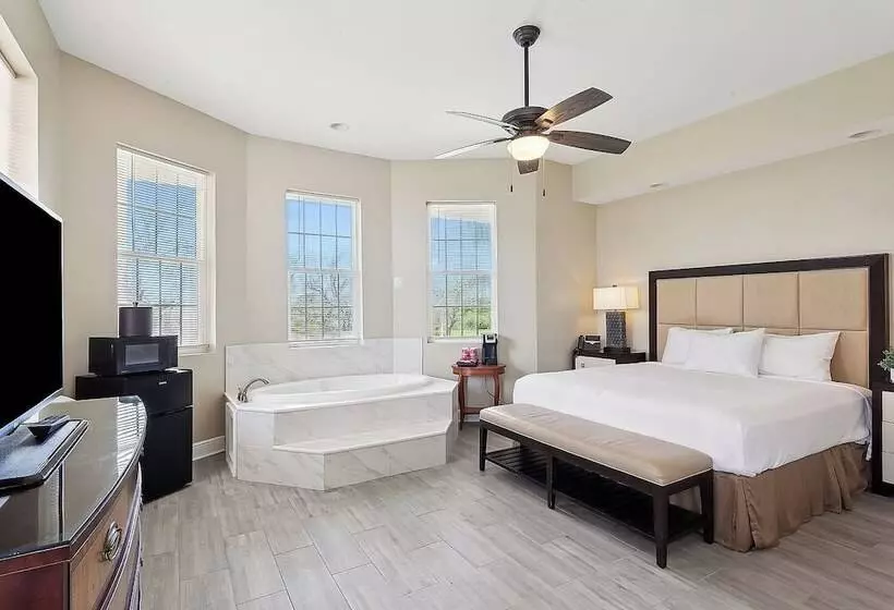 Elsa S Place Bed And Breakfast