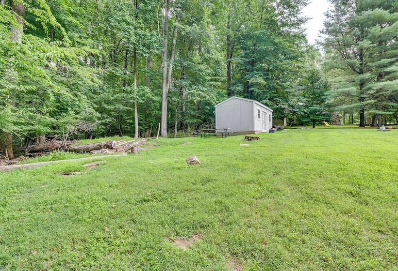 Family Friendly Home W/ Grill: 15 Mi To Baltimore!
