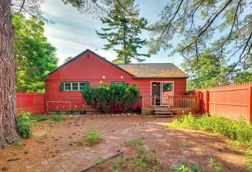 Laconia Resort Home < 2 Mi To Lake Winnipesaukee