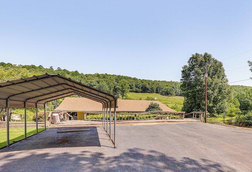 Lakeside Hot Springs Retreat W/ Pool Table!