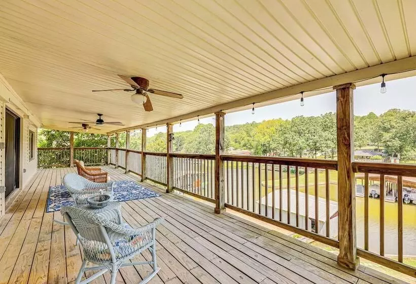 Lakeside Hot Springs Retreat W/ Pool Table!