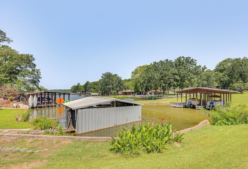 Lakeside Hot Springs Retreat W/ Pool Table!