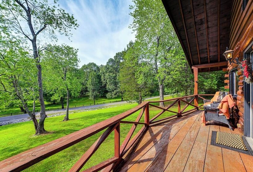 Lovely Gilbertsville Cabin W/ Patio, 4 Mi To Water