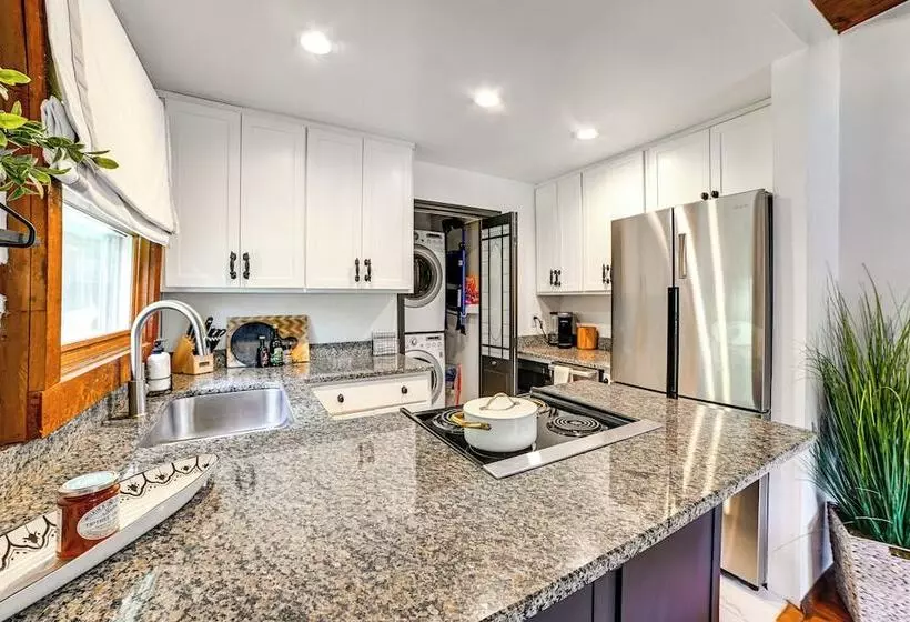 Lovely Gilbertsville Cabin W/ Patio, 4 Mi To Water