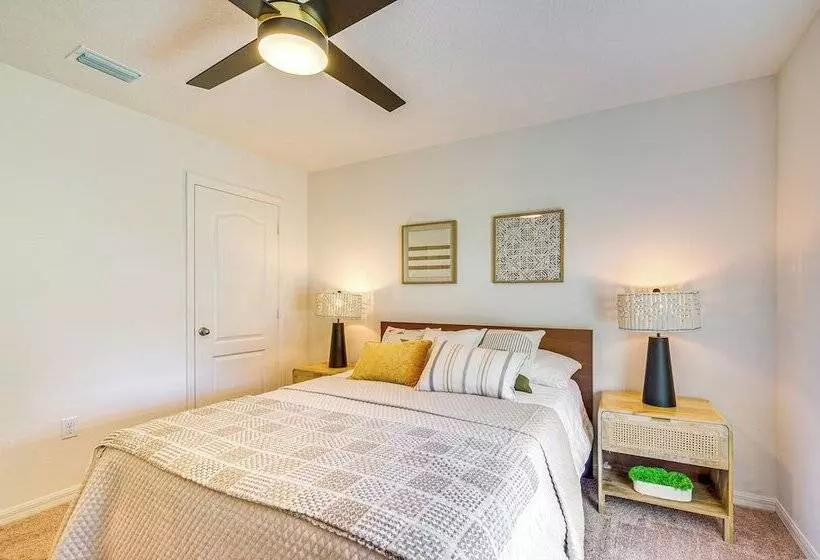Modern Ocala Retreat   24 Mi To Rainbow Springs!
