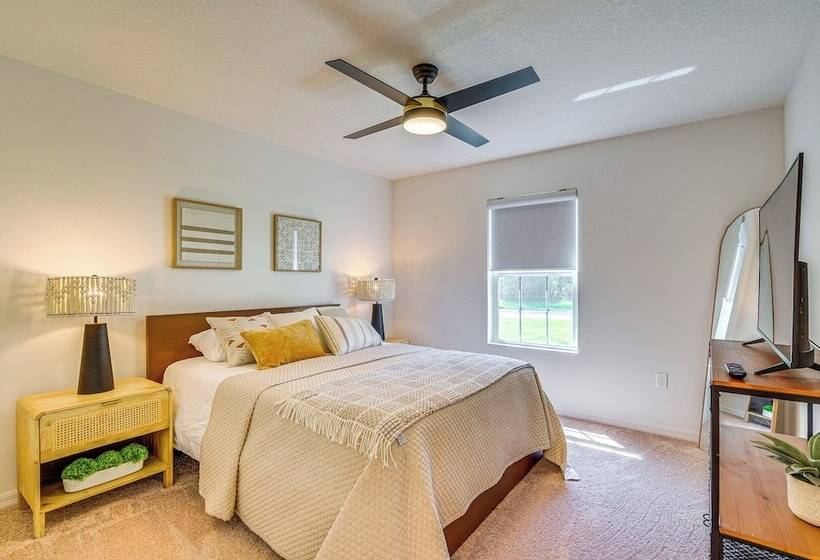 Modern Ocala Retreat   24 Mi To Rainbow Springs!