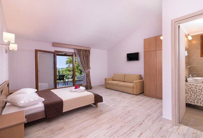 بنسيون Kapsogeorgis Rooms