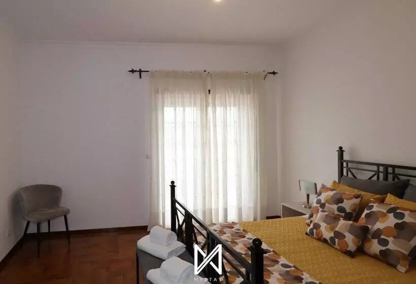 Majatalo Mystay   Oliveira Douro House