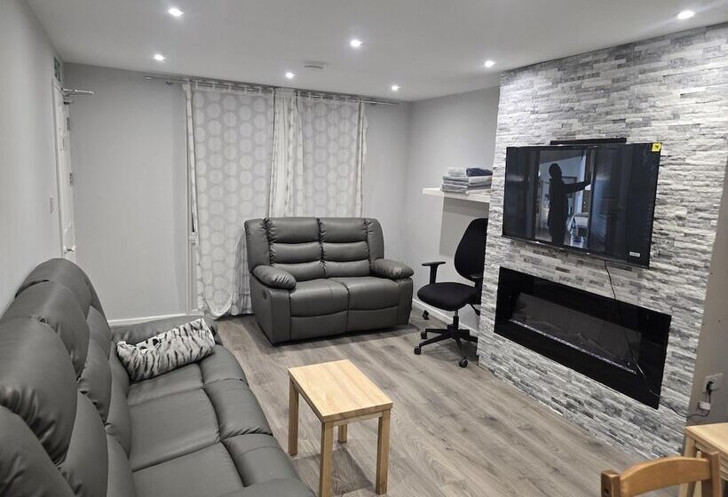 レジデンス Friendly Retreat At Windermere Way Upto 6 Guests