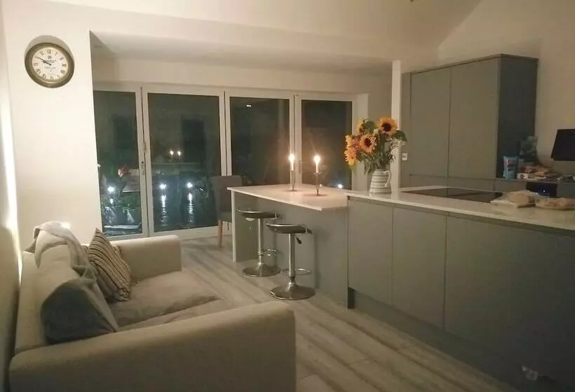 レジデンス The Highlands, 5 Bed 5 Bath, Large Spacious House