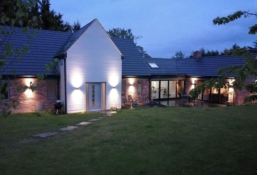 레지던스 The Highlands, 5 Bed 5 Bath, Large Spacious House