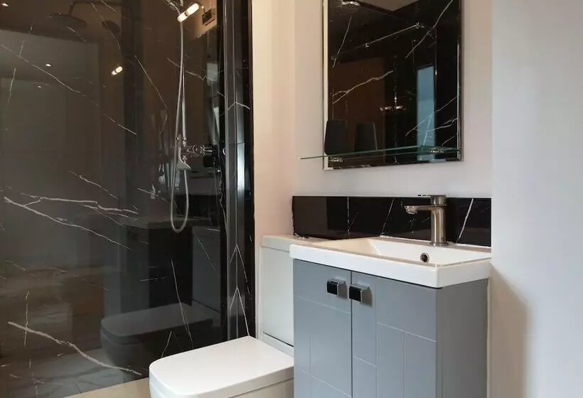 レジデンス The Highlands, 5 Bed 5 Bath, Large Spacious House