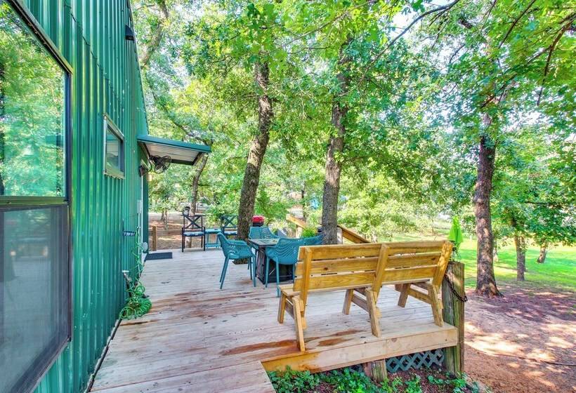 Shawnee Cabin W/ On Site Reservoir Access!