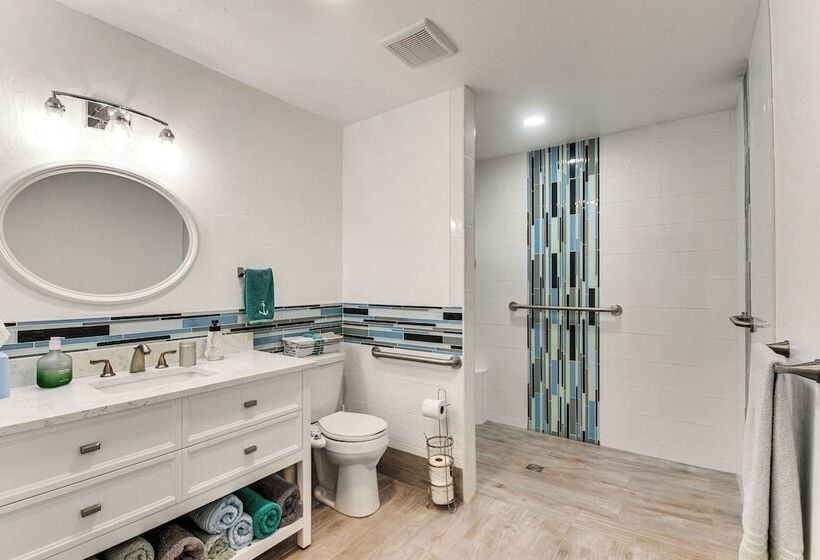 Shawnee Cabin W/ On Site Reservoir Access!