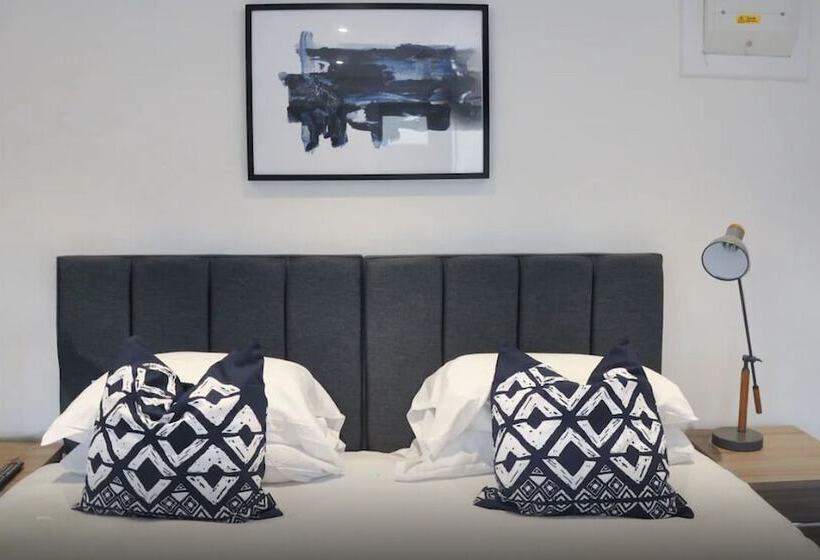 Southampton Luxury Studios   City Centre