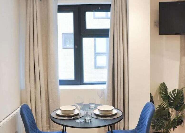 Southampton Luxury Studios   City Centre