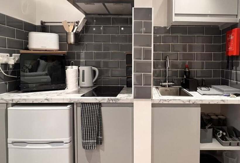 Southampton Luxury Studios   City Centre