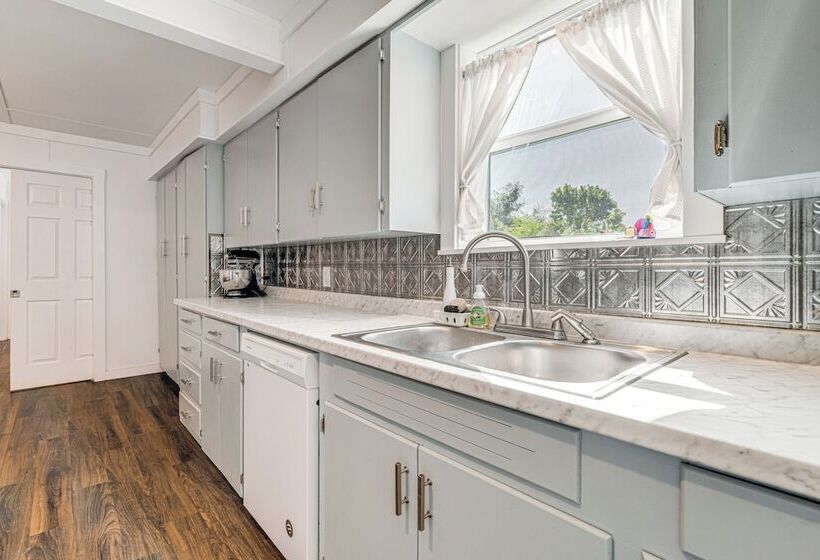 Fire Pit & Yard: Dog Friendly Spicewood Home