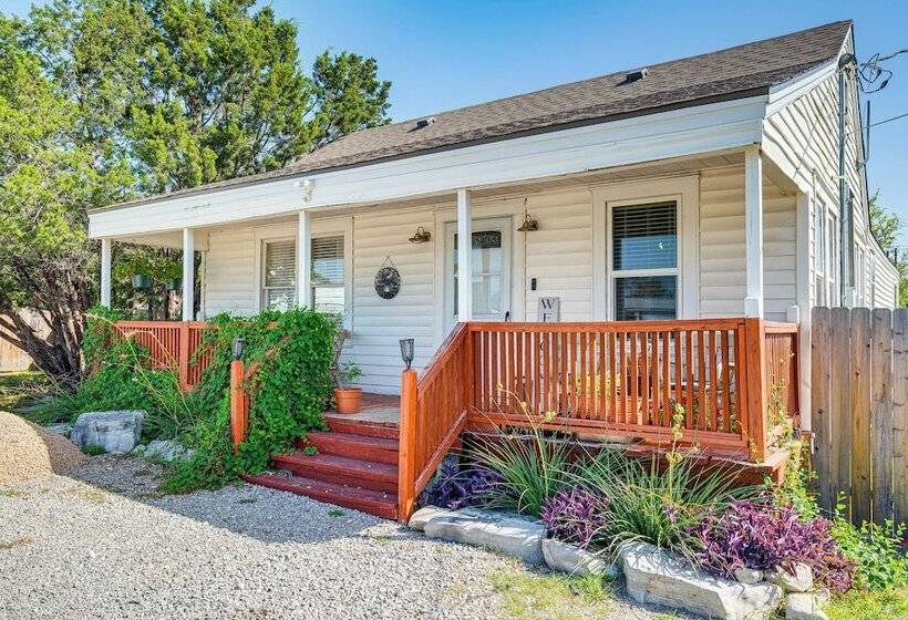 Fire Pit & Yard: Dog Friendly Spicewood Home