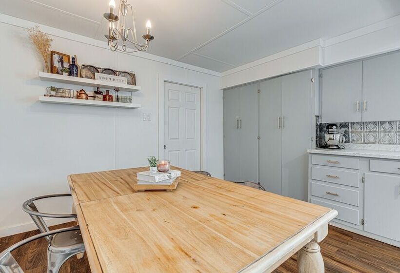 Fire Pit & Yard: Dog Friendly Spicewood Home