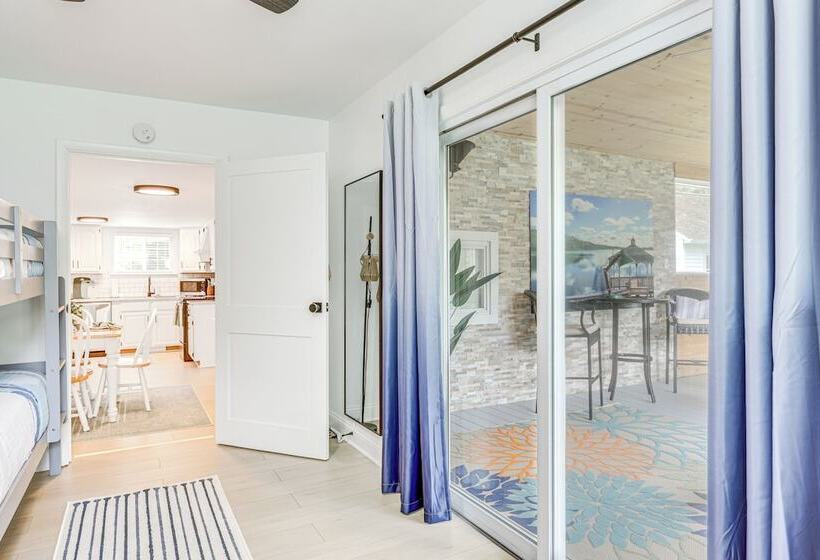 Family Home W/ Hot Tub: 1/2 Mi To Lake Milton