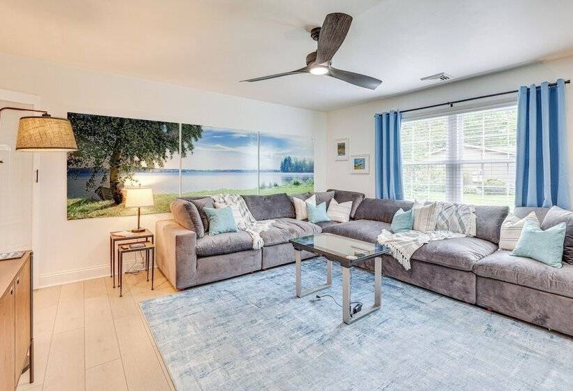 Family Home W/ Hot Tub: 1/2 Mi To Lake Milton