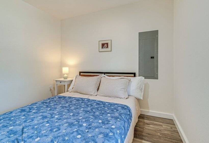 Charming Westport Abode W/ Hot Tub, Deck & Yard!