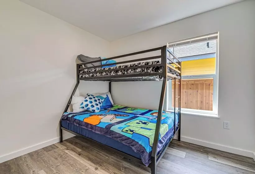 Charming Westport Abode W/ Hot Tub, Deck & Yard!