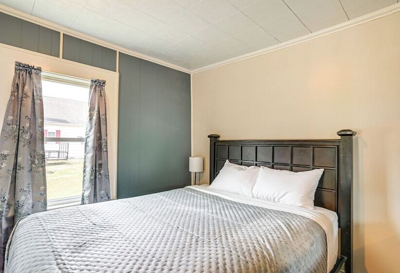 Cozy Tazewell Home W/ Grill On Back Of The Dragon!