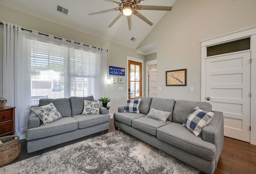 On Site Lake W/ Boat Ramp: Greenwood Retreat!