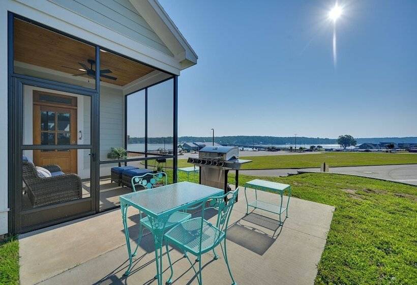 On Site Lake W/ Boat Ramp: Greenwood Retreat!