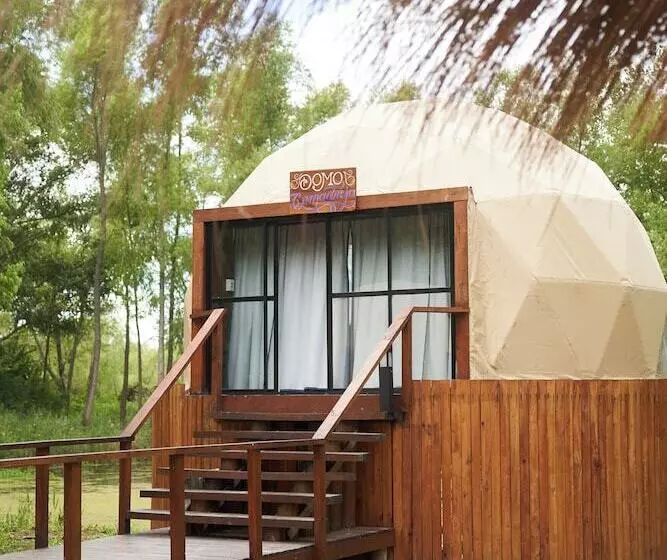 Hotelli Brisas Del Lago Glamping