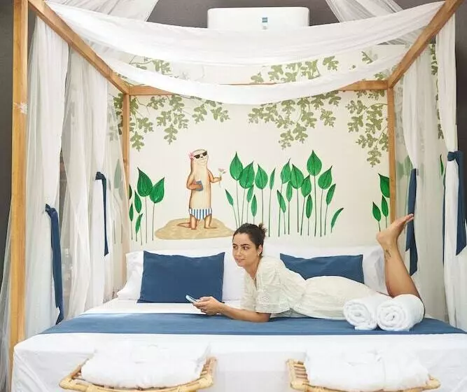 Hotelli Brisas Del Lago Glamping