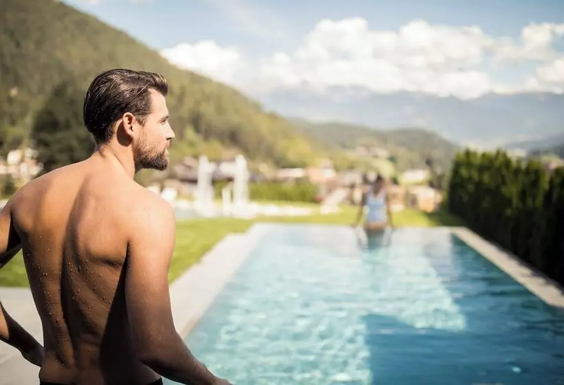 Hotelli Chalet Purmontes