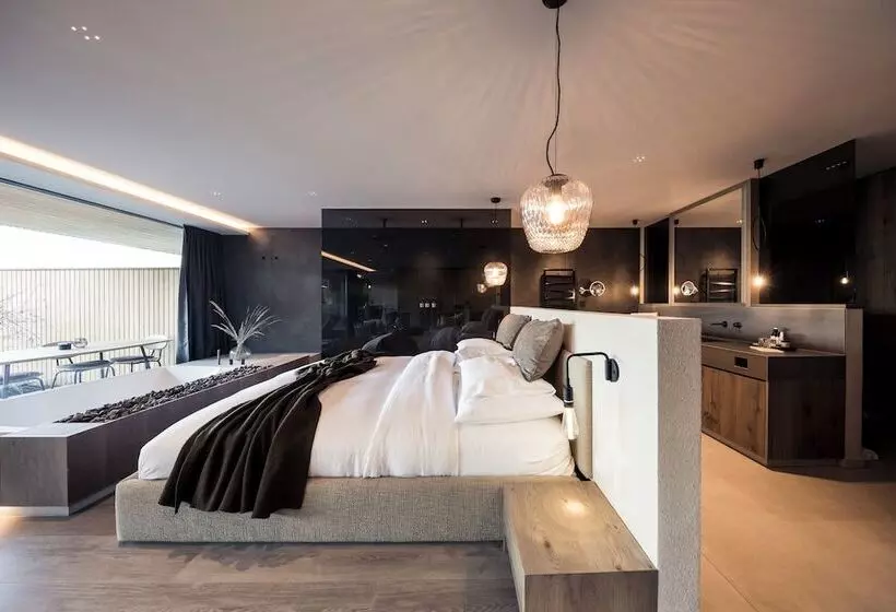 Hotelli Chalet Purmontes