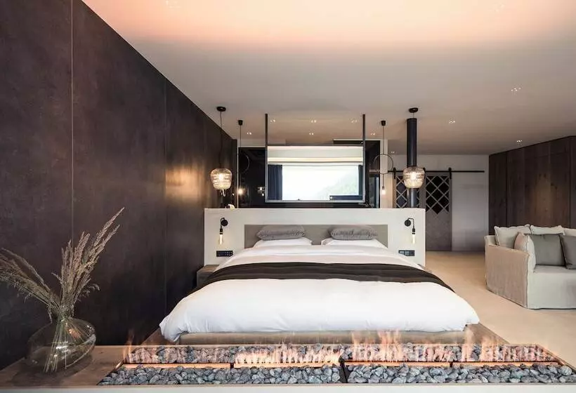 Hotelli Chalet Purmontes