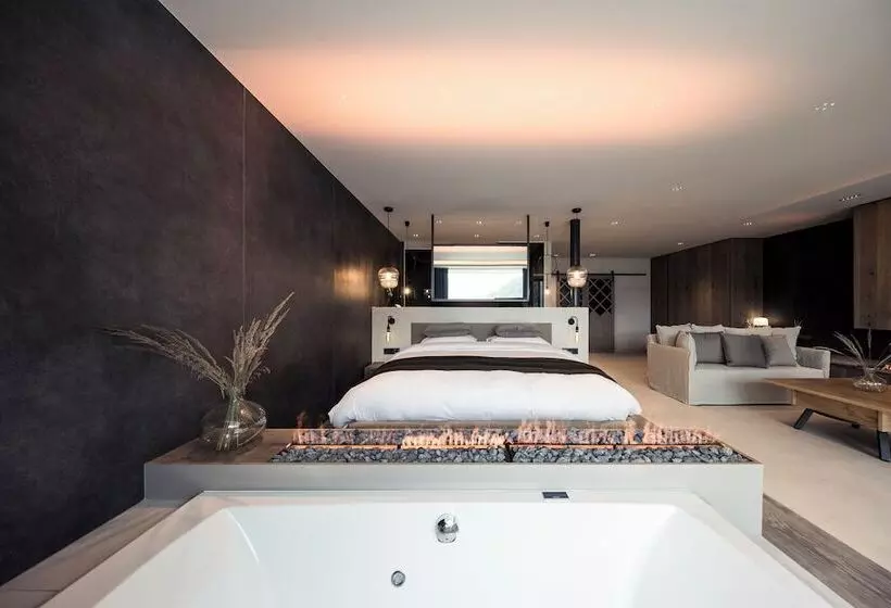 Hotelli Chalet Purmontes