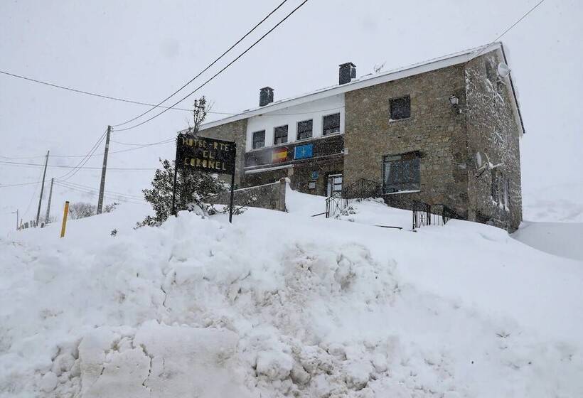 فندق Coronel Somiedo