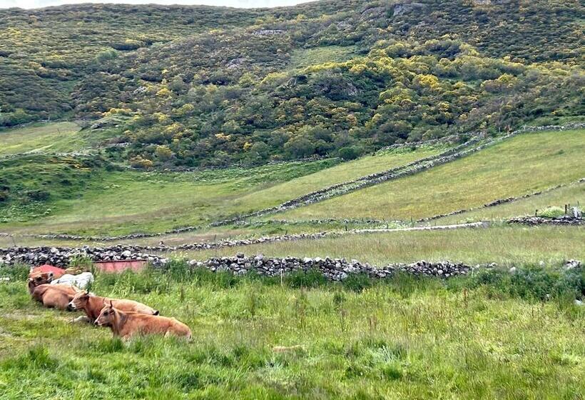 فندق Coronel Somiedo