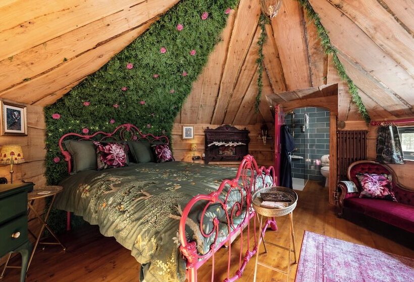 فندق Sweet Donside Cabins