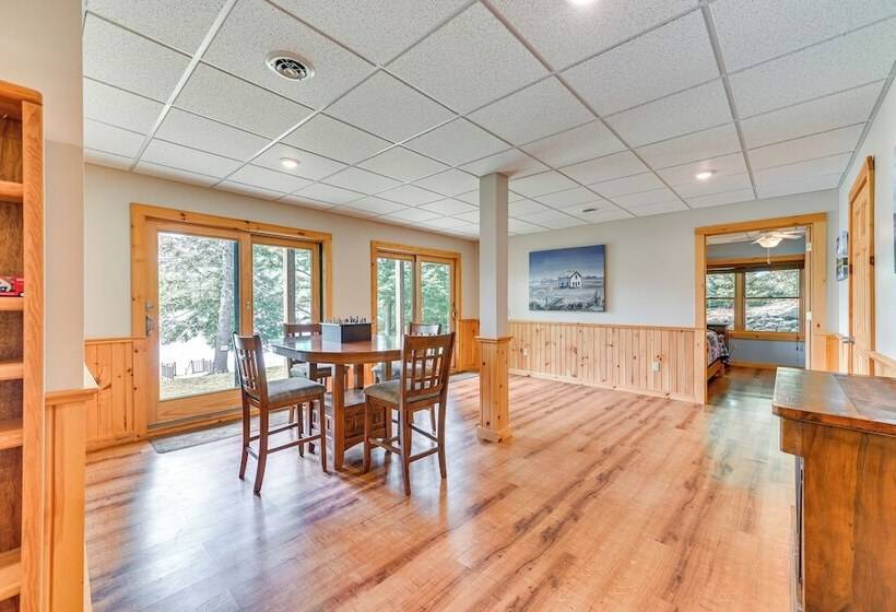 Lakefront Corinth Log Home: Private Dock, Fire Pit