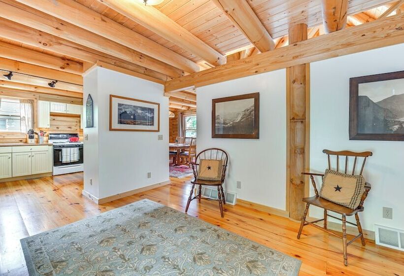 Lakefront Corinth Log Home: Private Dock, Fire Pit