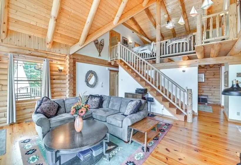 Lakefront Corinth Log Home: Private Dock, Fire Pit