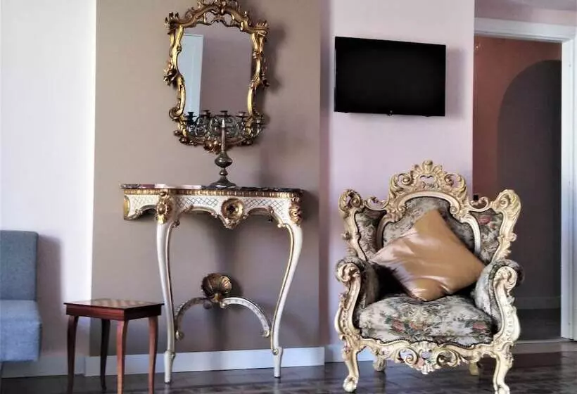 Manzoni Suite Homes